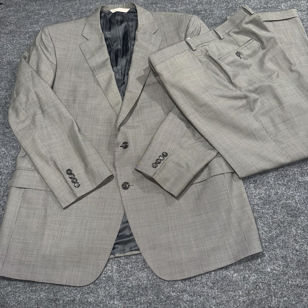 Samuelsohn Gable Suit S130s Italian Wool 48L W42X29.5 Houndstooth Gray White